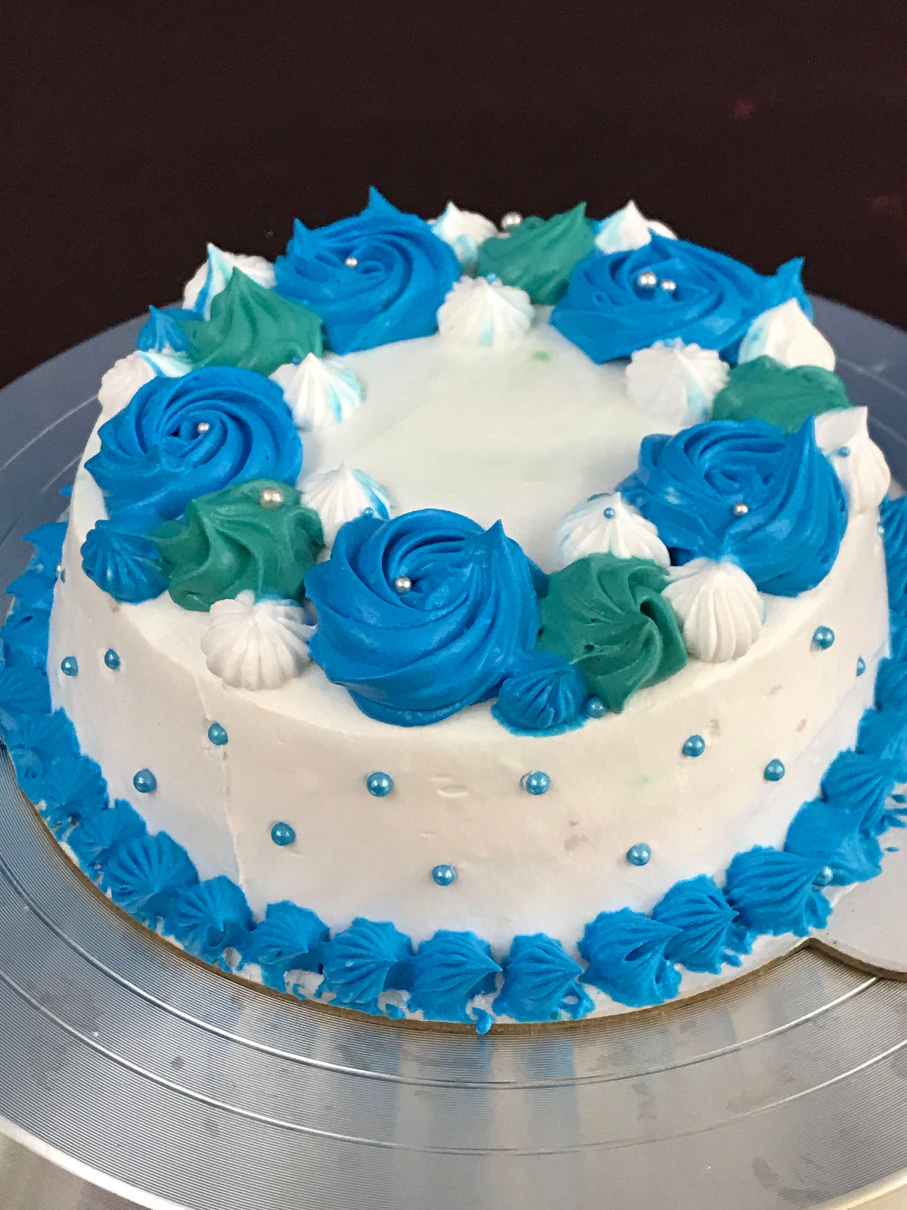 Roksana's Kitchen — handcrafted cake 14