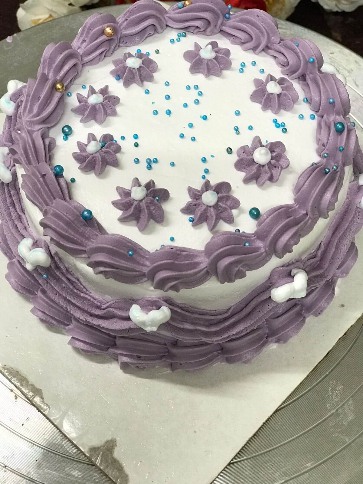 Roksana's Kitchen — handcrafted cake 17