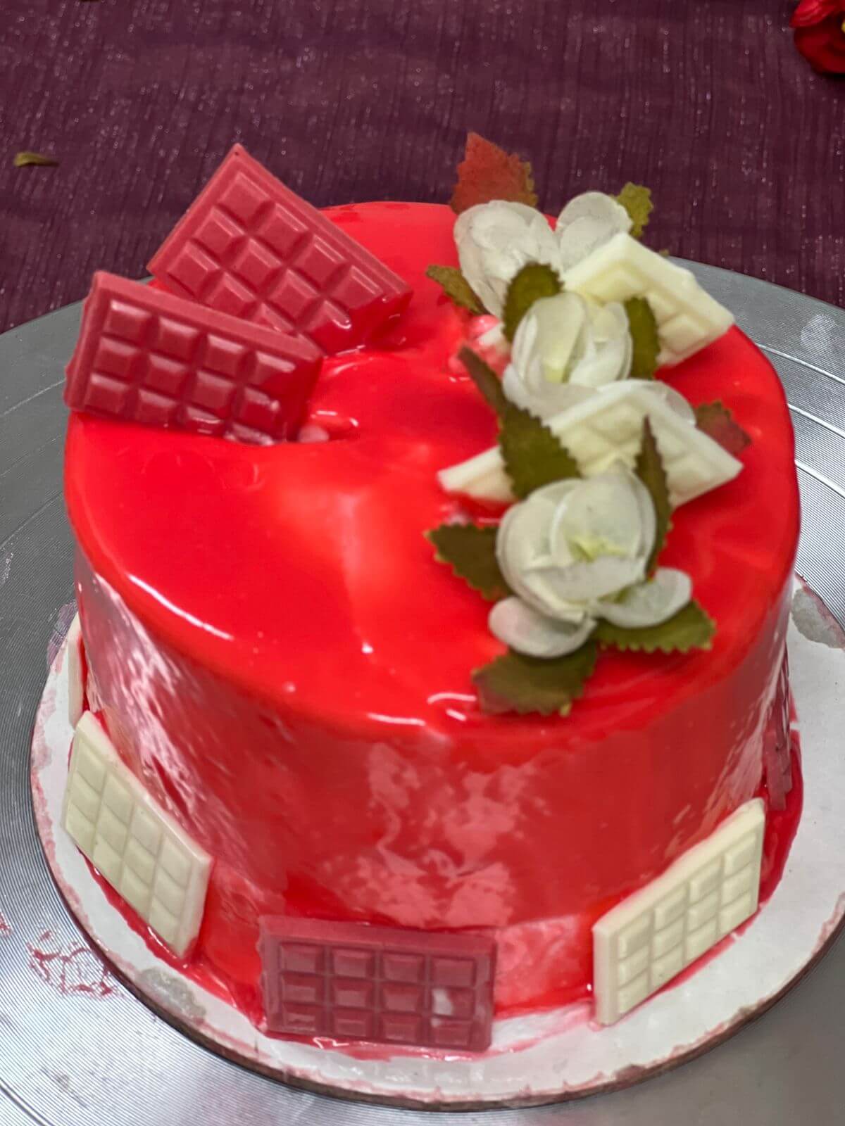 Roksana's Kitchen — handcrafted cake 18